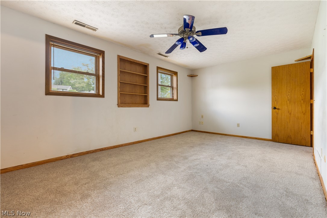 1478 Plateau Street NE Uniontown OH 44685