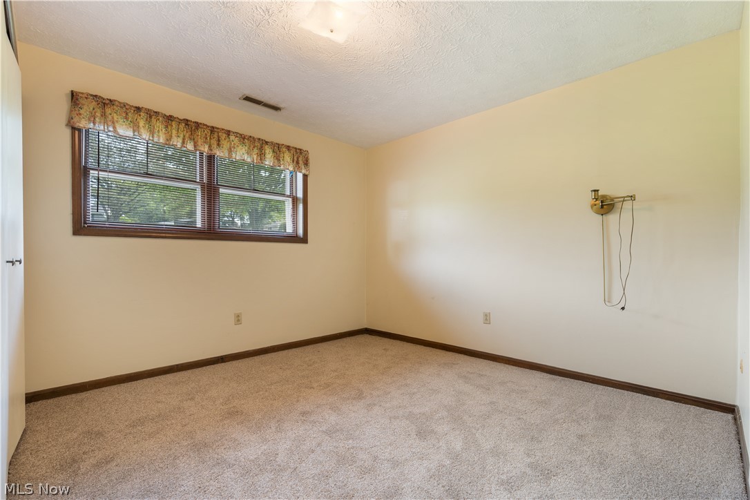 1478 Plateau Street NE Uniontown OH 44685
