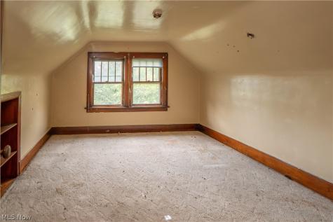 156 Colony Crescent Akron OH 44305