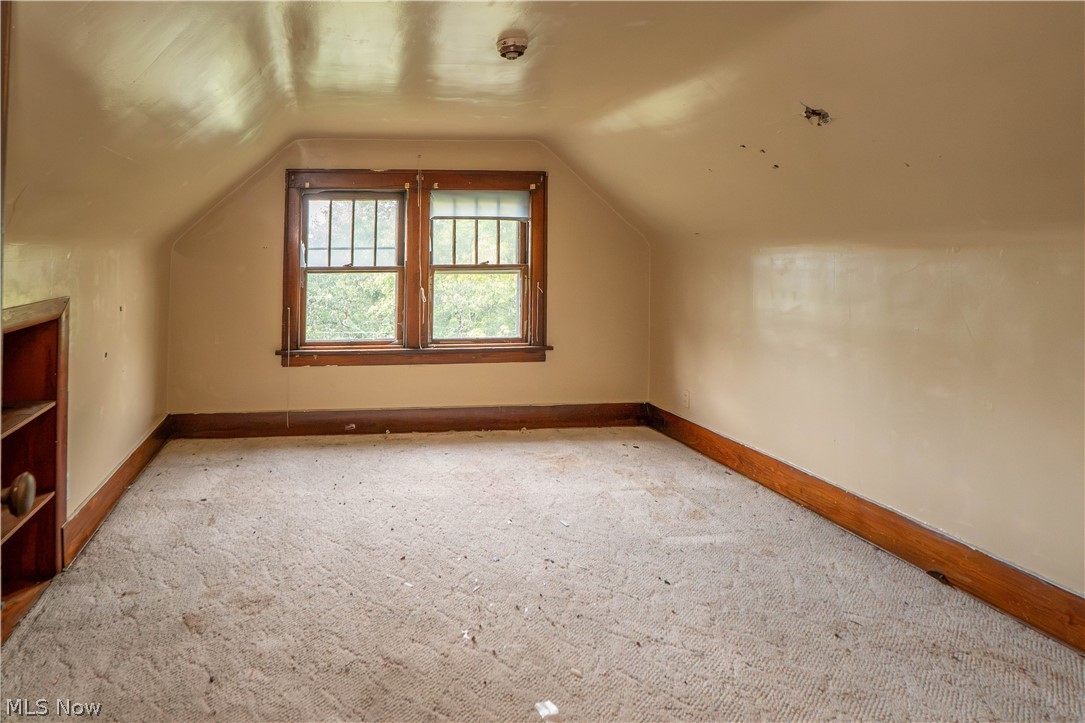 156 Colony Crescent Akron OH 44305