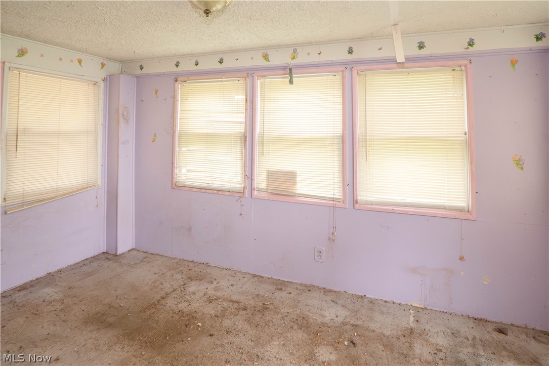156 Colony Crescent Akron OH 44305