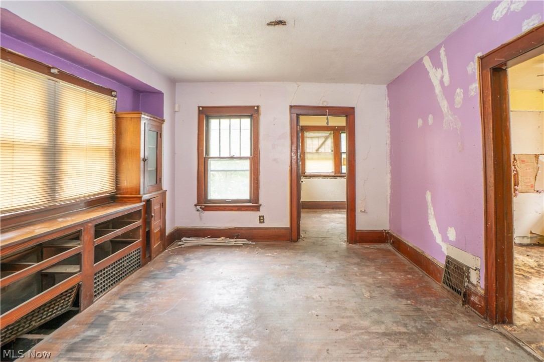 156 Colony Crescent Akron OH 44305