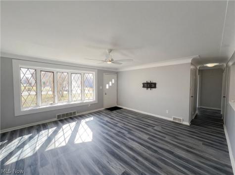 18715 Libby Road Maple Heights OH 44137