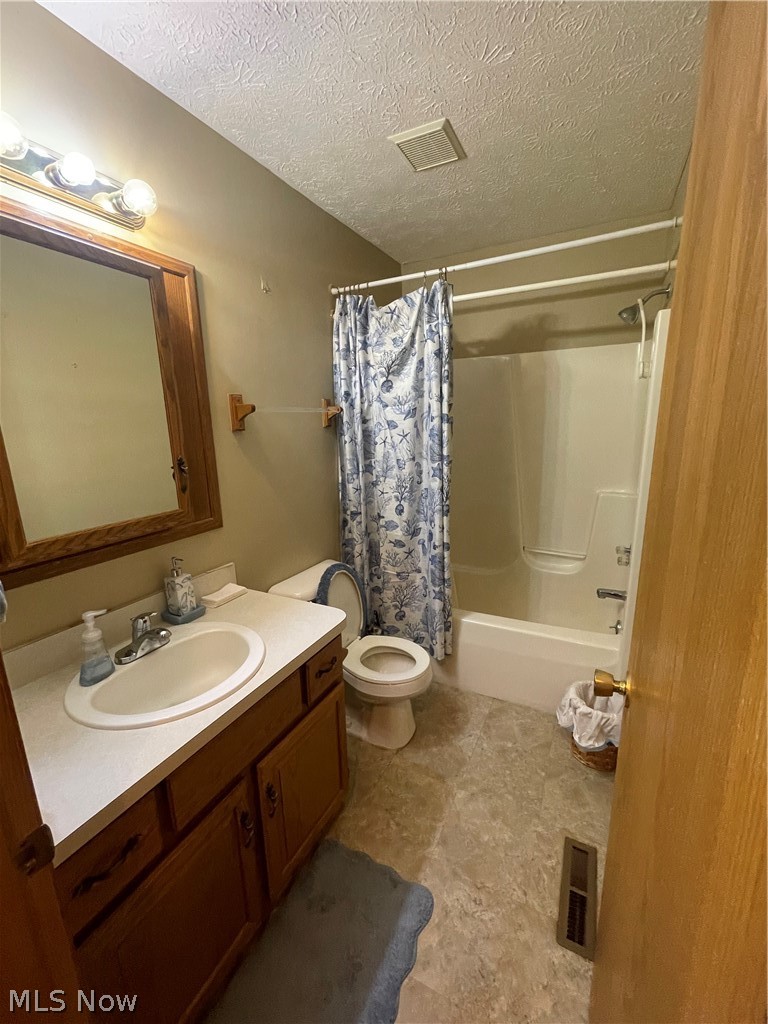 71750 Chini Orchard Road Flushing OH 43977