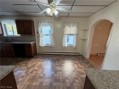 180 E 194th Street Euclid OH 44119