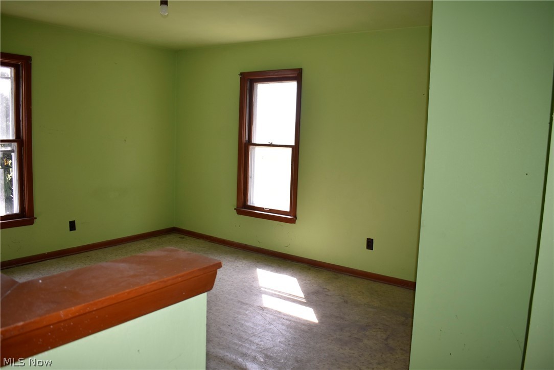 5050 Villa Marie Road Lowellville OH 44436