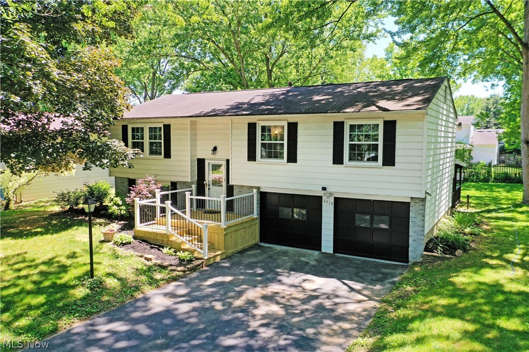 3710 Bellwood Drive SE Warren OH 44484