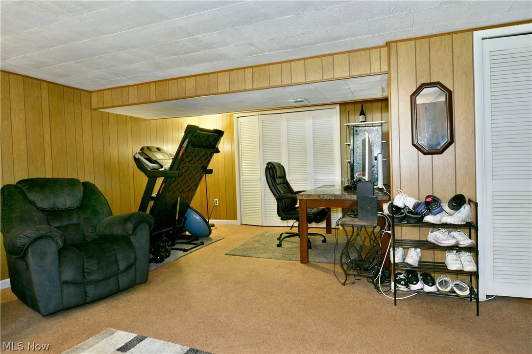 3710 Bellwood Drive SE Warren OH 44484