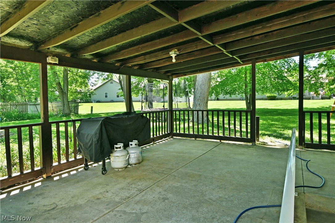 3710 Bellwood Drive SE Warren OH 44484