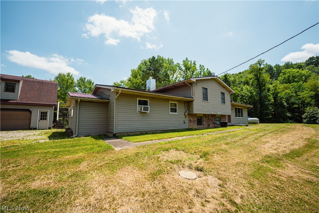 9509 & 9433 Frank Road SW Port Washington OH 43837