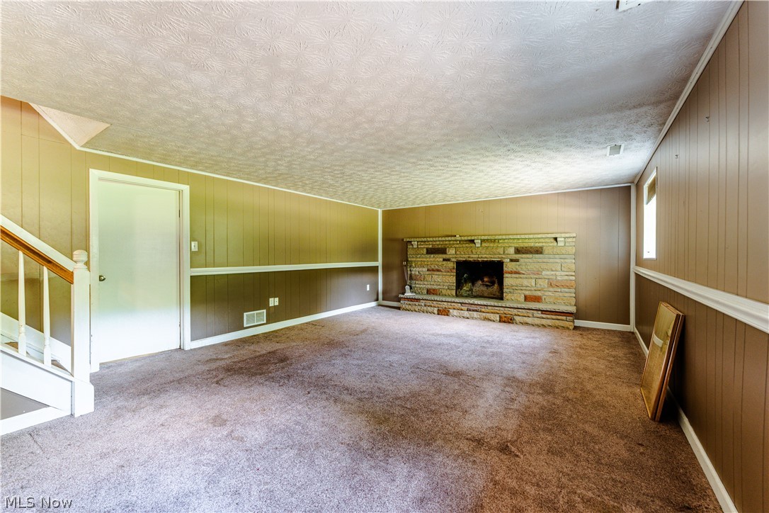 9509 & 9433 Frank Road SW Port Washington OH 43837