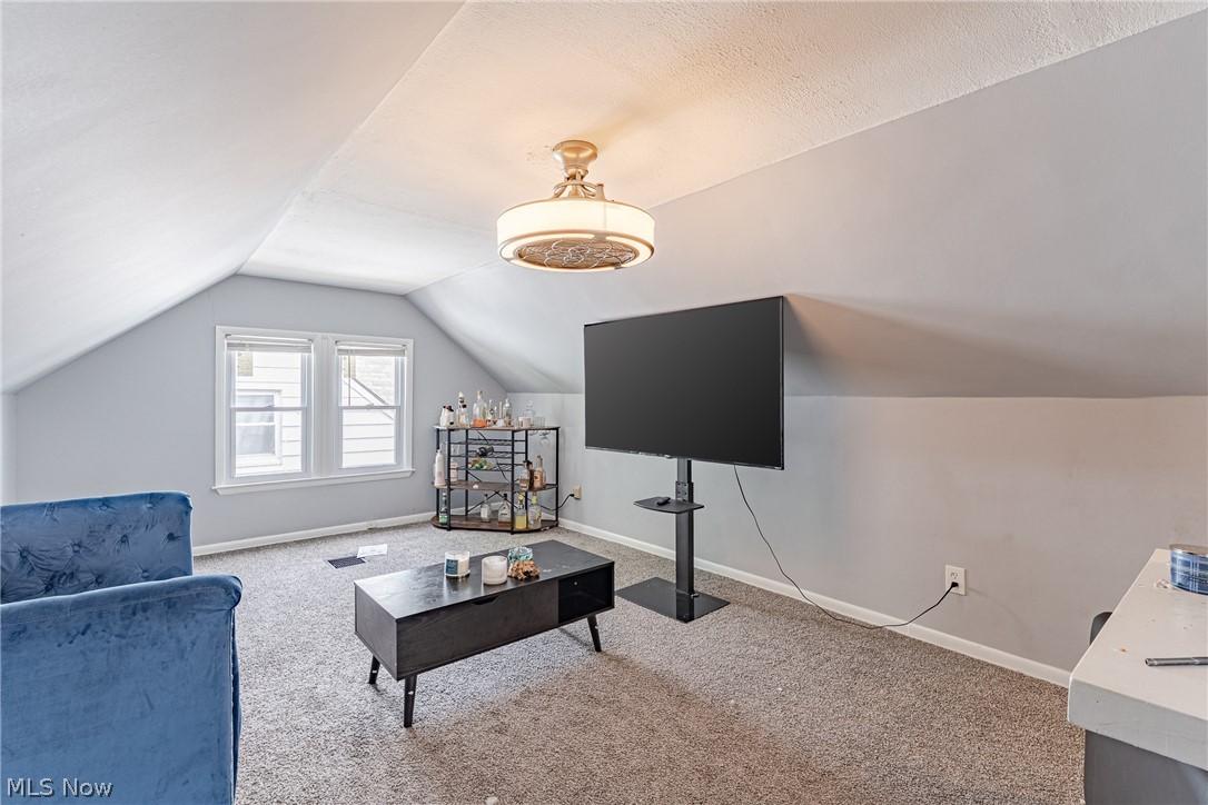 5264 E 117th Street Garfield Heights OH 44125