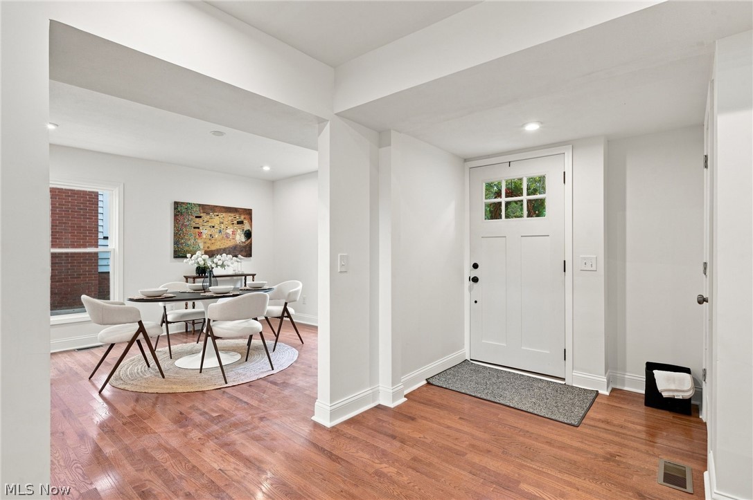 10422 Brighton Road Bratenahl OH 44108