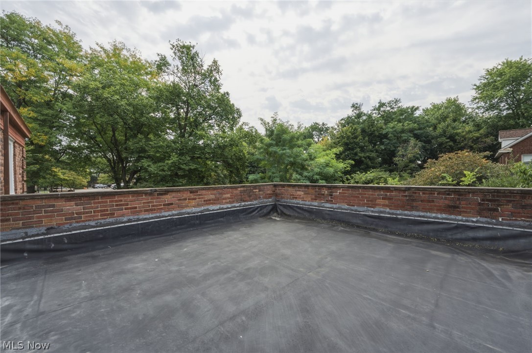 10422 Brighton Road Bratenahl OH 44108