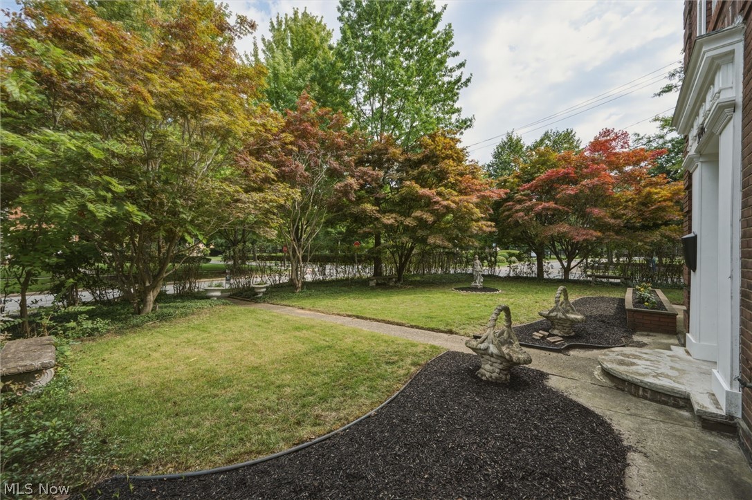 10422 Brighton Road Bratenahl OH 44108