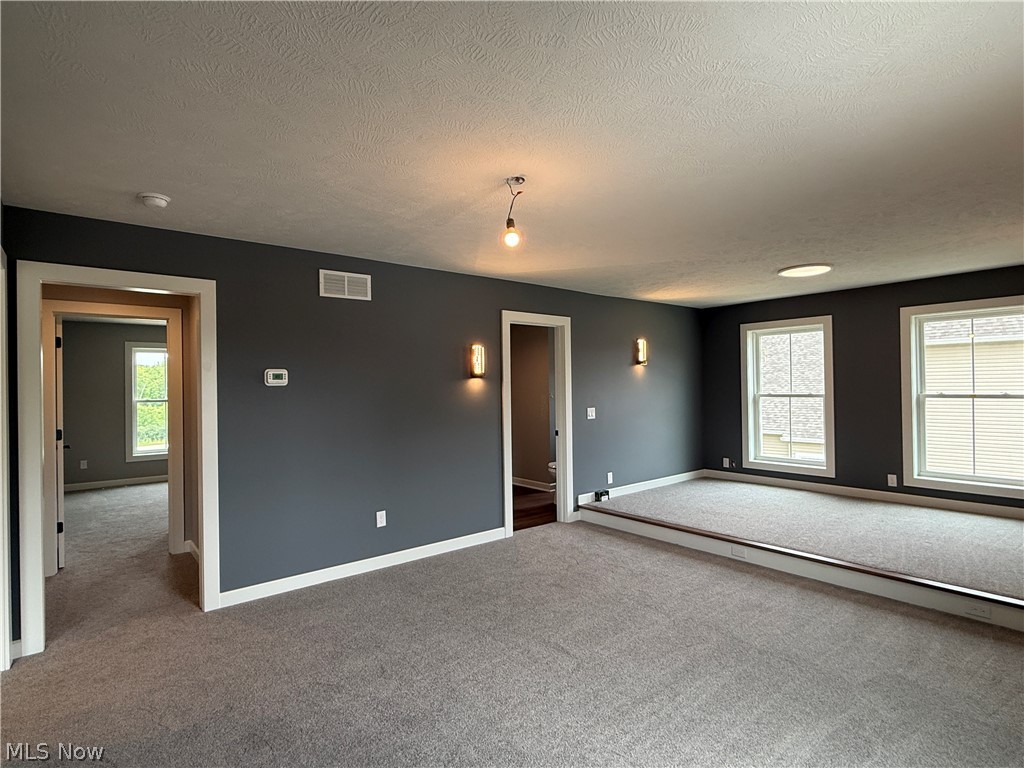 5512 Stone Creek Drive Solon OH 44139