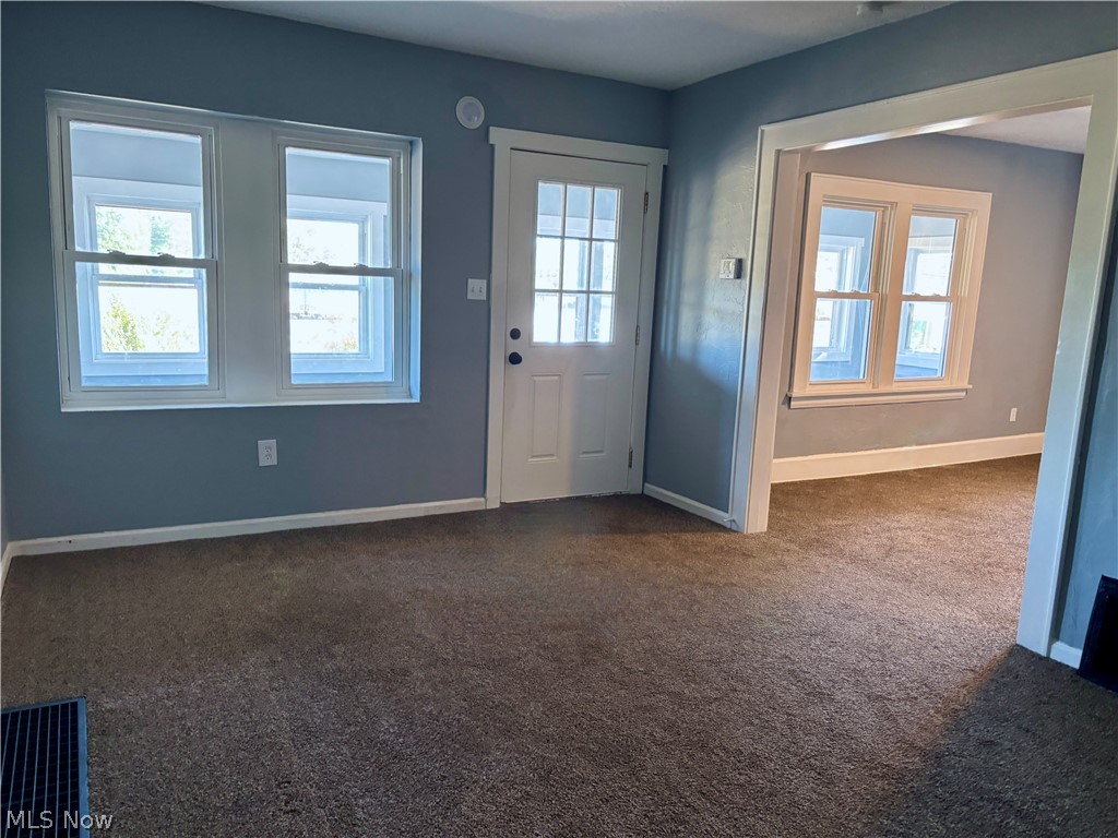 2258 Mogadore Road Akron OH 44312
