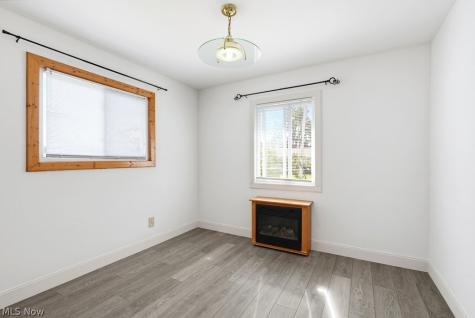 11052 Naomi Drive Parma OH 44130