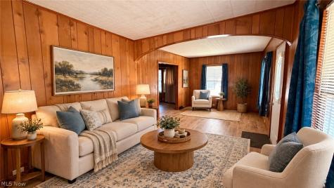 11703 Lincoln Way NW Massillon OH 44647