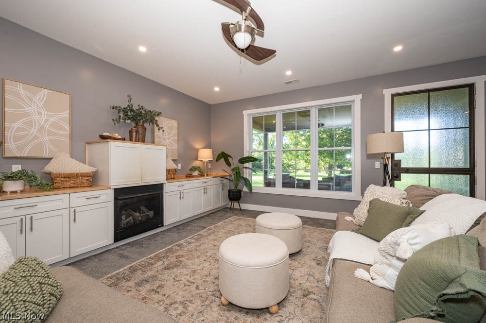 9293 Tallmadge Road Diamond OH 44412