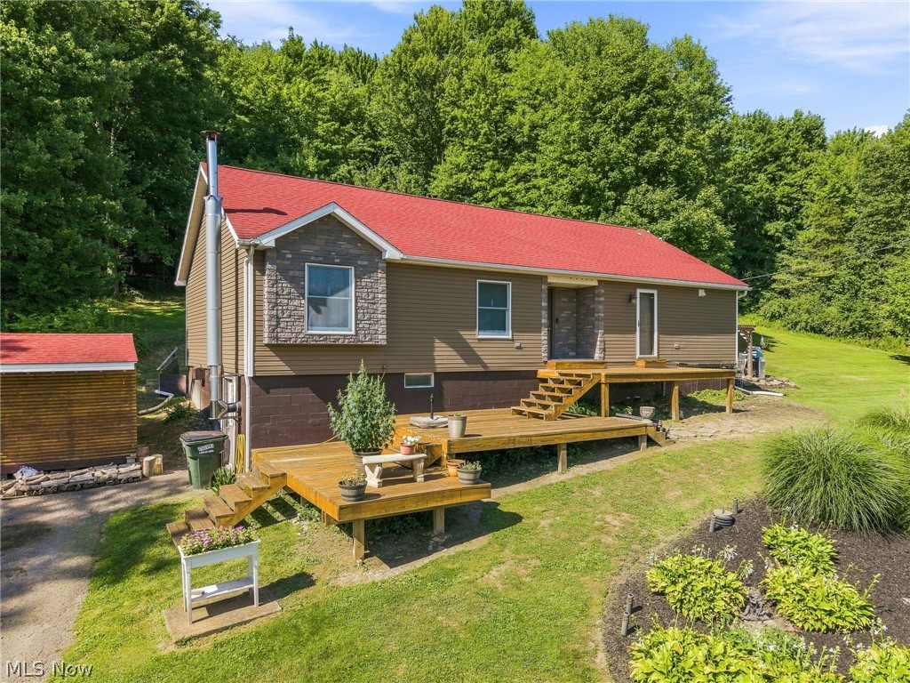 2501 Downing Street SW East Sparta OH 44626