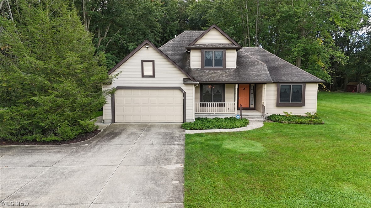 111 Squires Court South Amherst OH 44001
