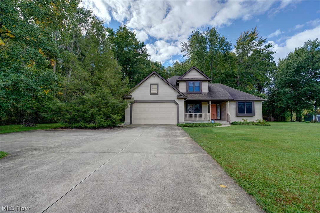 111 Squires Court South Amherst OH 44001