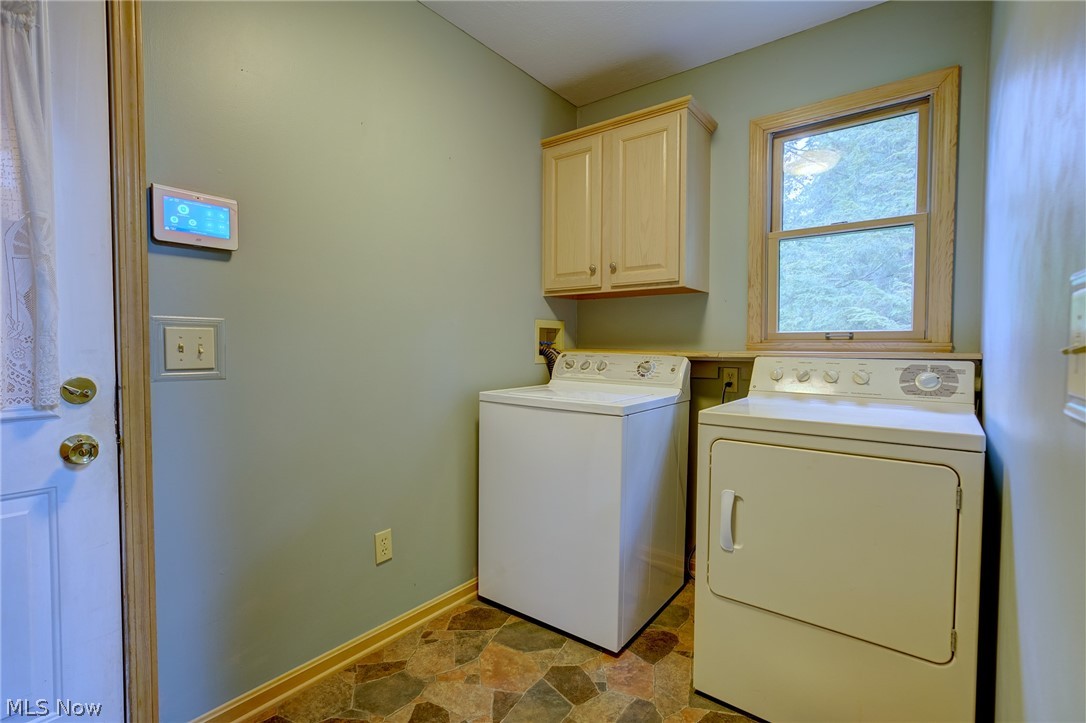 111 Squires Court South Amherst OH 44001