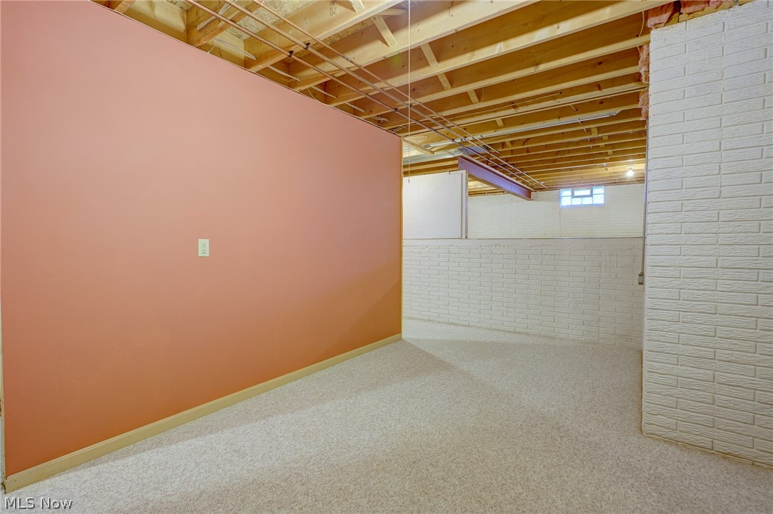 111 Squires Court South Amherst OH 44001