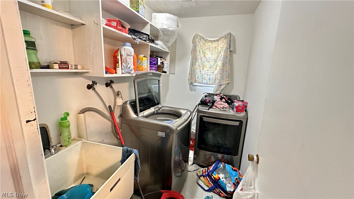 4880 Foxlair Trail Richmond Heights OH 44143