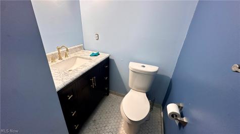 4880 Foxlair Trail Richmond Heights OH 44143