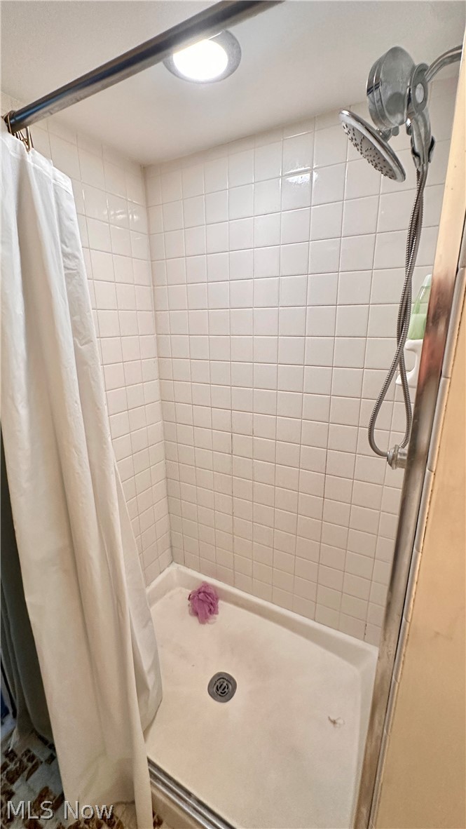 4880 Foxlair Trail Richmond Heights OH 44143