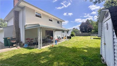 4880 Foxlair Trail Richmond Heights OH 44143