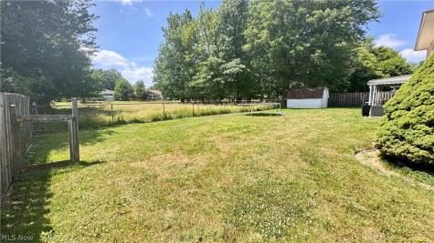 4880 Foxlair Trail Richmond Heights OH 44143