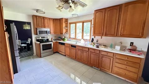 4880 Foxlair Trail Richmond Heights OH 44143