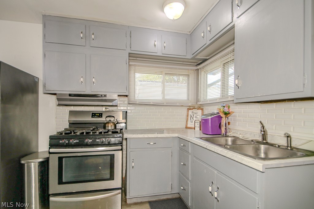 1634 Denison Drive NW Warren OH 44485