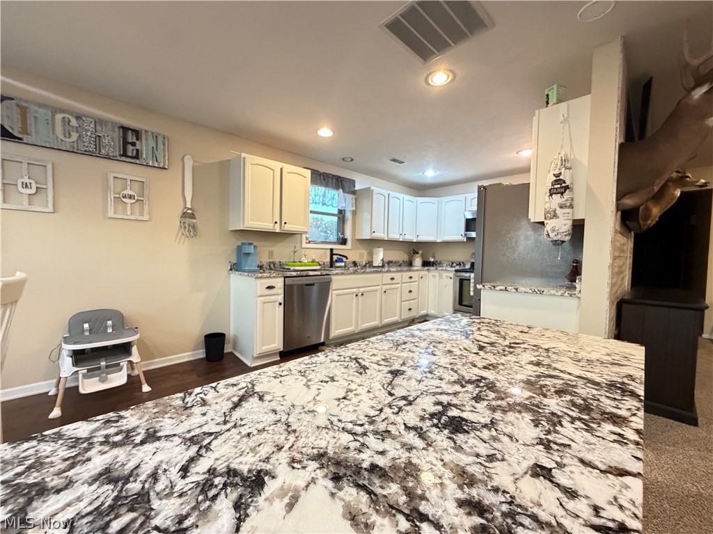 429 Dewey Avenue Newcomerstown OH 43832
