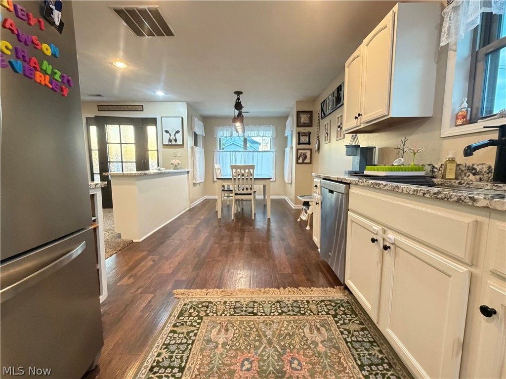 429 Dewey Avenue Newcomerstown OH 43832