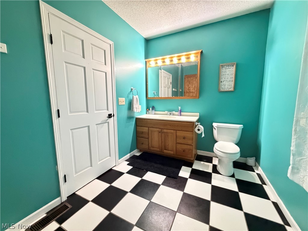 429 Dewey Avenue Newcomerstown OH 43832