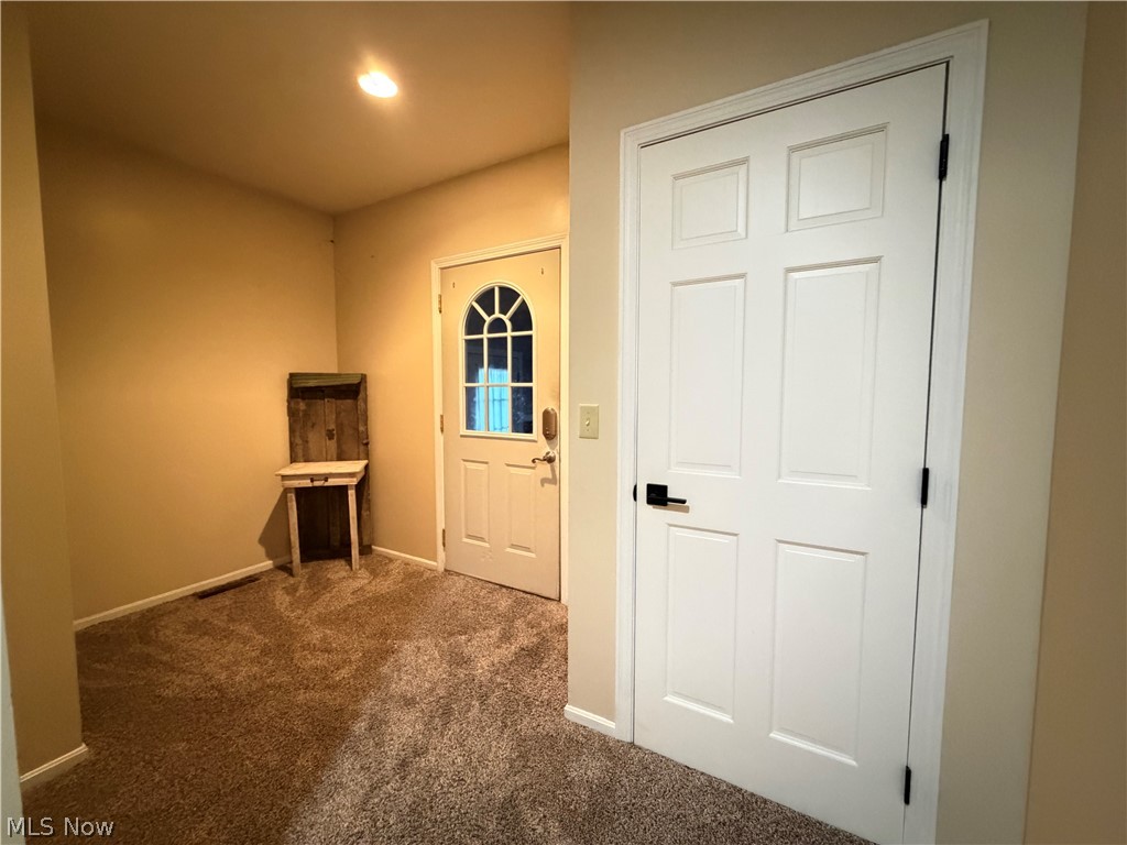 429 Dewey Avenue Newcomerstown OH 43832