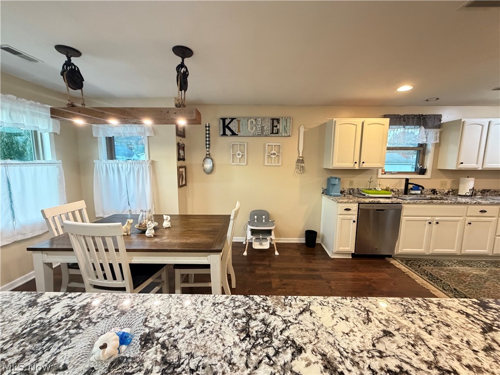 429 Dewey Avenue Newcomerstown OH 43832