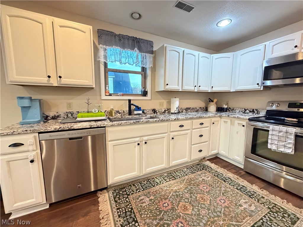 429 Dewey Avenue Newcomerstown OH 43832