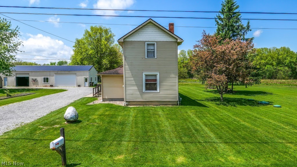 6175 Downs Road NW Warren OH 44481