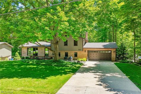 865 Old Spring Road Copley OH 44321