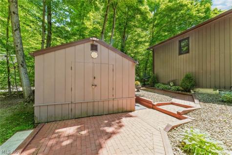 865 Old Spring Road Copley OH 44321