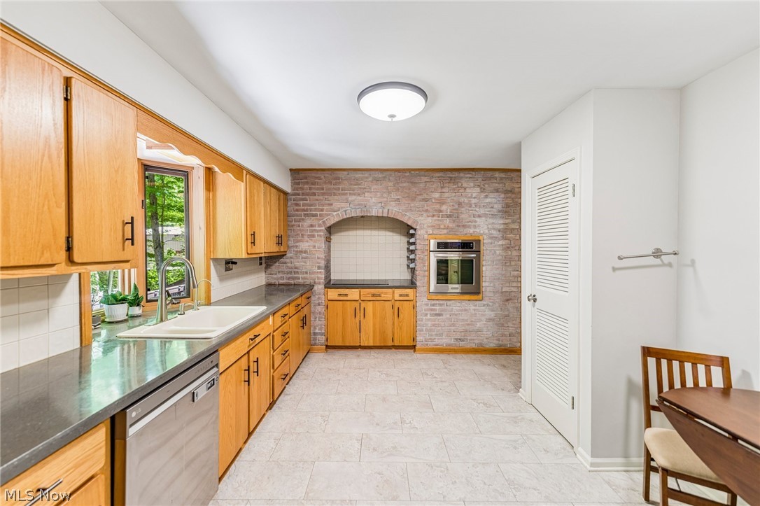 865 Old Spring Road Copley OH 44321