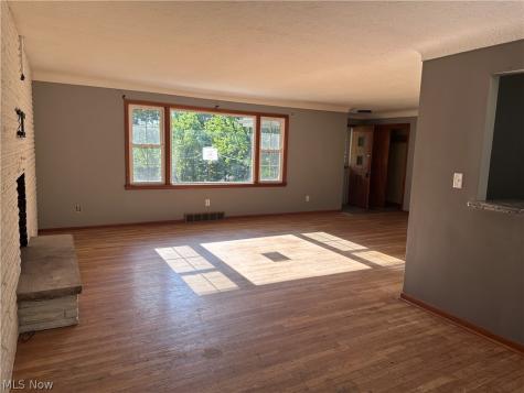 79 Hickory Hill Road Painesville OH 44077