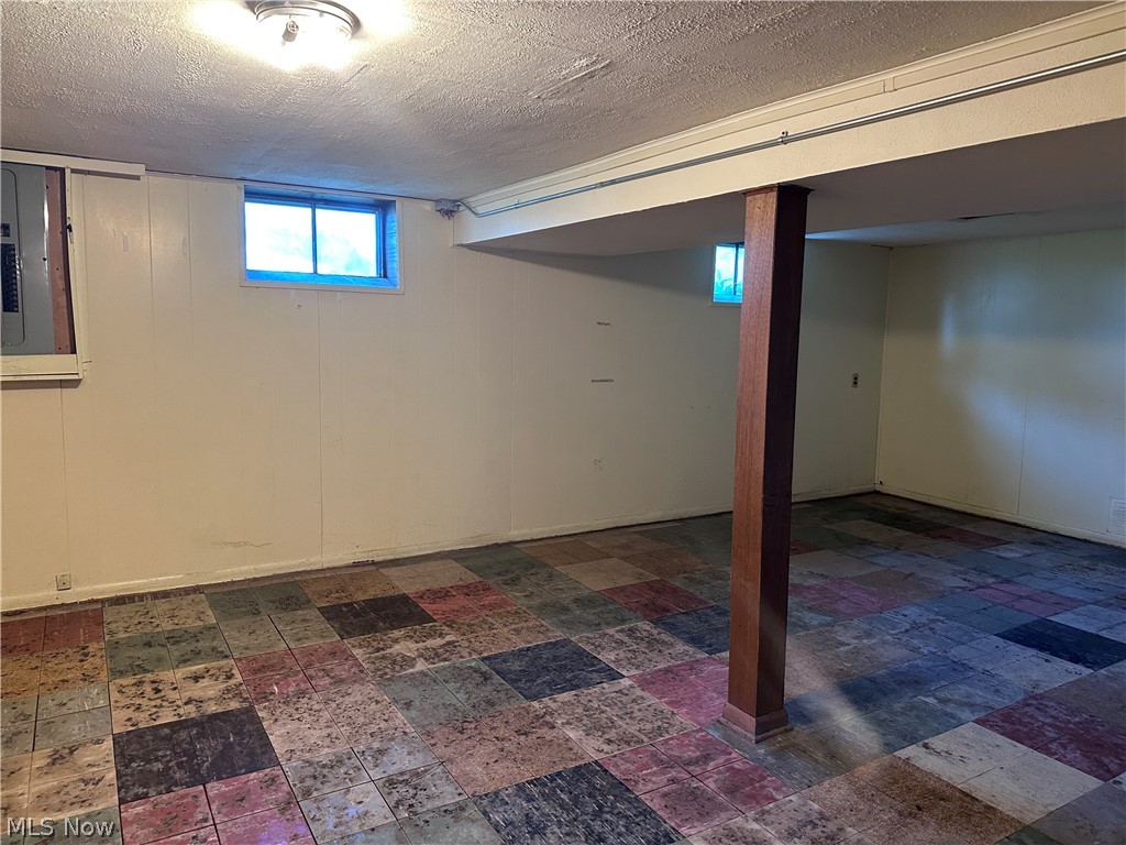 79 Hickory Hill Road Painesville OH 44077