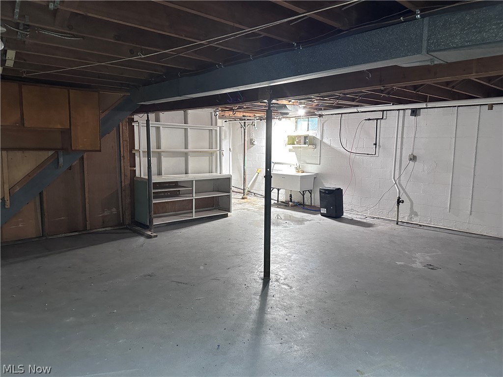 79 Hickory Hill Road Painesville OH 44077