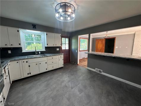 79 Hickory Hill Road Painesville OH 44077